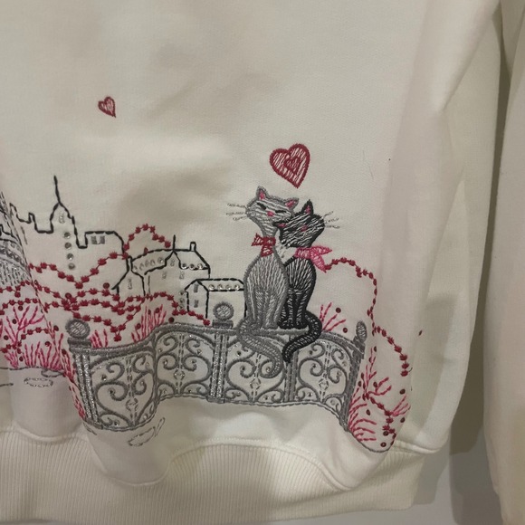 Alfred Dunner Petite Paris Eiffel Tower Cat Embroidered Collared Sweatshirt PM - Picture 2 of 5